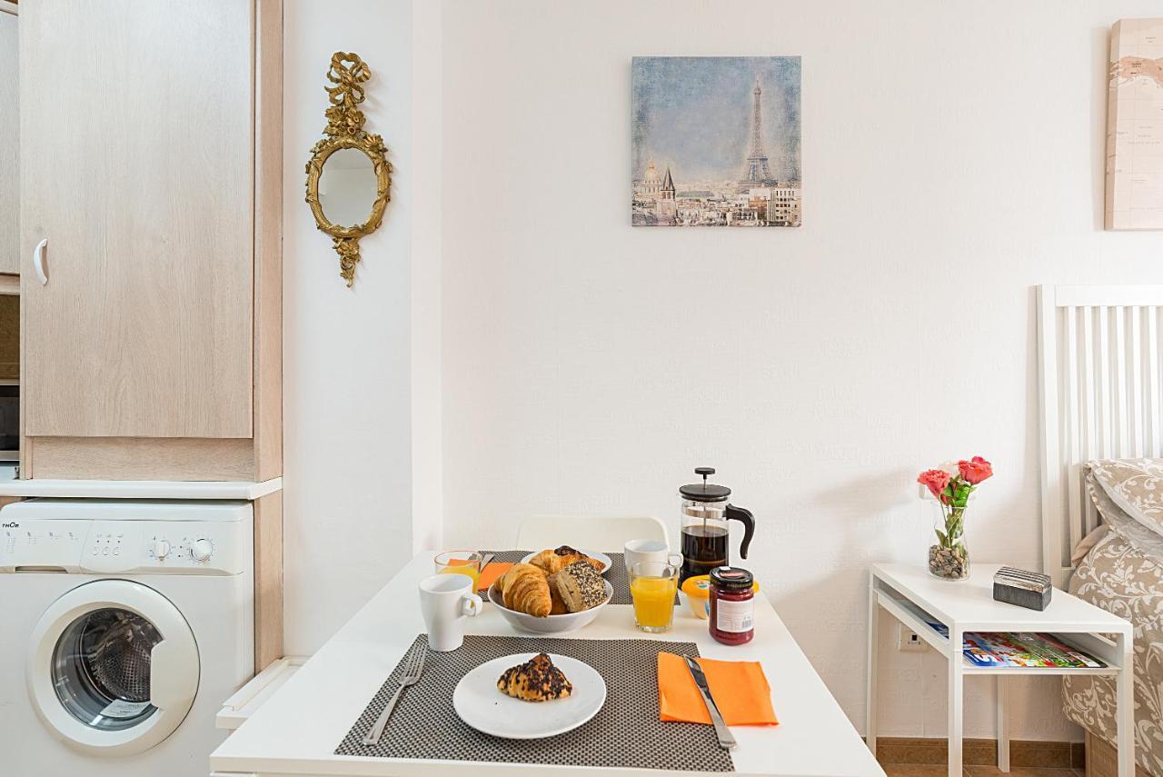 Studios Nerja Center E מראה חיצוני תמונה